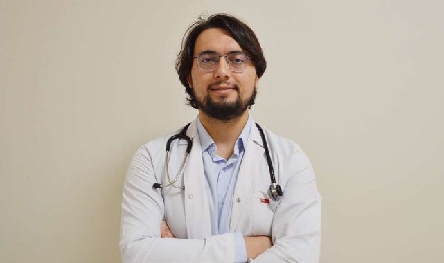 Çocuk Sağlığı ve Hastalıkları Uzmanı Dr. Ahmet Faruk Hoşgören, ihtisas eğitimini tamamlamasının ardından Uşak Eğitim ve Araştırma Hastanesi’nde göreve başladı.