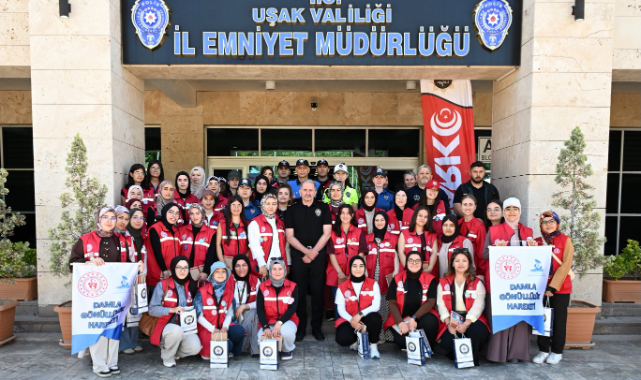 DAMLA GÖNÜLLÜLÜK HAREKETİ GENÇLERİNDEN EMNİYET MÜDÜRÜNE ZİYARET