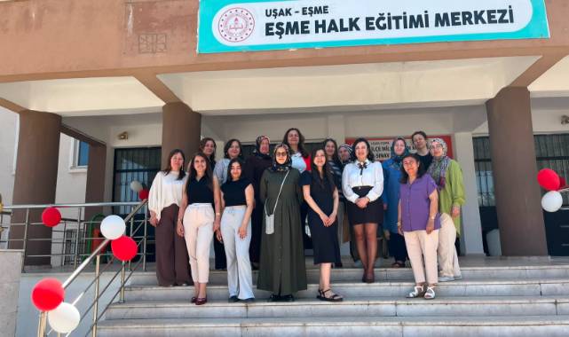 Eşme’de Hayat Boyu Öğrenme Haftası Coşkuyla Kutlandı