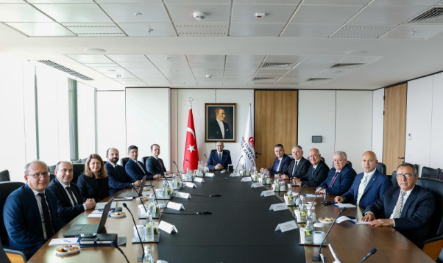 Uşak İş Dünyası Temsilcilerinden Merkez Bankası Başkanı Dr. Fatih Karahan’a Ziyaret