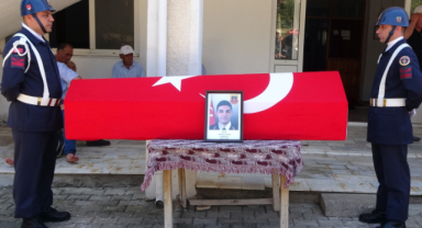 Kazada hayatını kaybeden uzman çavuş son yolculuğuna uğurlandı