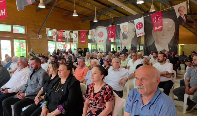 MHP Eşme İlçe Başkanlığı'nda Kadir Şahin Güven Tazeledi