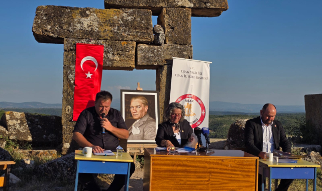 Uşak İl Genel Meclisi toplantısı ilk kez Blaundos Antik Kenti'nde yapıldı