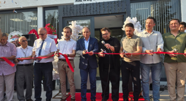 UŞAK’TA MODERN DİŞ POLİKLİNİĞİ GÖRKEMLİ BİR TÖRENLE AÇILDI!