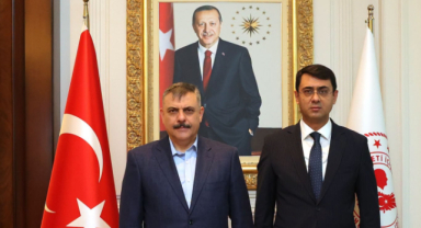 UŞAK VALİSİ SERDAR KARTAL, İÇİŞLERİ BAKANI MUSTAFA ÇİFTÇİ İLE GÖRÜŞTÜ