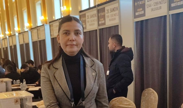VEFAT EDEN İYİ PARTİ BELEDİYE MECLİS ÜYESİNE, İYİ PARTİ İL BAŞKANI AYŞEGÜL SÖZVER OBALI' DAN SABIR VE BAŞ SAĞLIGI MESAJI..