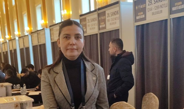 VEFAT EDEN İYİ PARTİ BELEDİYE MECLİS ÜYESİNE, İYİ PARTİ İL BAŞKANI AYŞEGÜL SÖZVER OBALI' DAN SABIR VE BAŞ SAĞLIGI MESAJI..