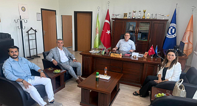 EGEM TV YÖNETİMİNDEN UŞAK ÜNİVERSİTESİ DEKANLARI VE GENEL SEKRETERİNE ZİYARET..