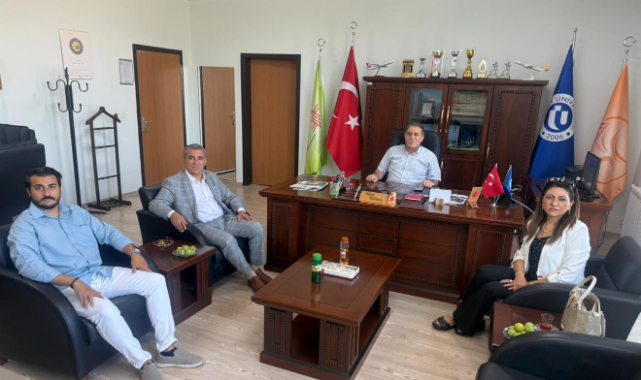 EGEM TV YÖNETİMİNDEN UŞAK ÜNİVERSİTESİ DEKANLARI VE GENEL SEKRETERİNE ZİYARET..