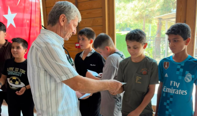 Eşme'de Yaz Kur'an Kursları Kapanış Programı Düzenlendi