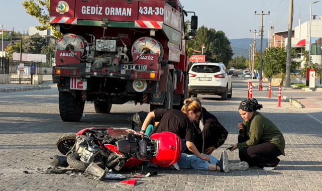 Gediz’de arazöz ile motosiklet çarpıştı: 1 yaralı
