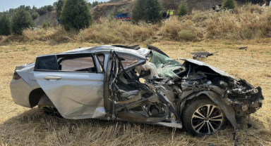 Uşak'ta otomobil takla attı: 1 ölü
