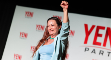 Yeni Parti Manisa İl Başkanı İlksen Özalper gözaltına alındı