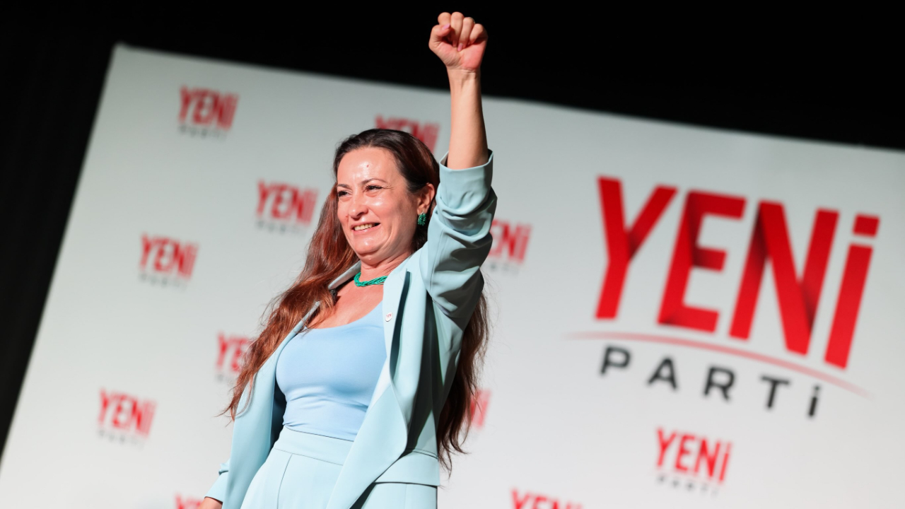 Yeni Parti Manisa İl Başkanı İlksen Özalper gözaltına alındı