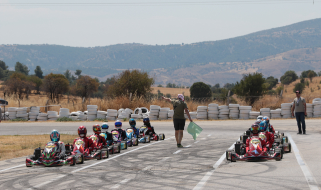 Motul Türkiye Karting Şampiyonası'nın 5. ayak yarışları Uşak'ta tamamlandı
