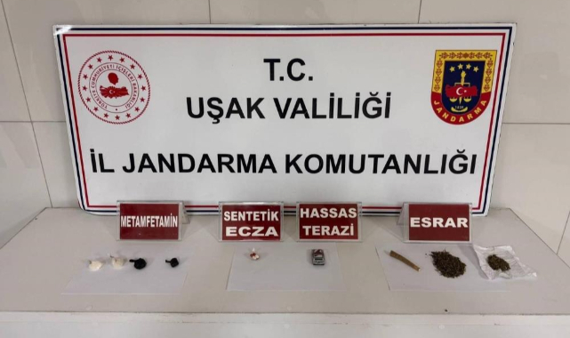 Uşak’ta jandarmadan uyuşturucu operasyonunda 4 kişi tutuklandı