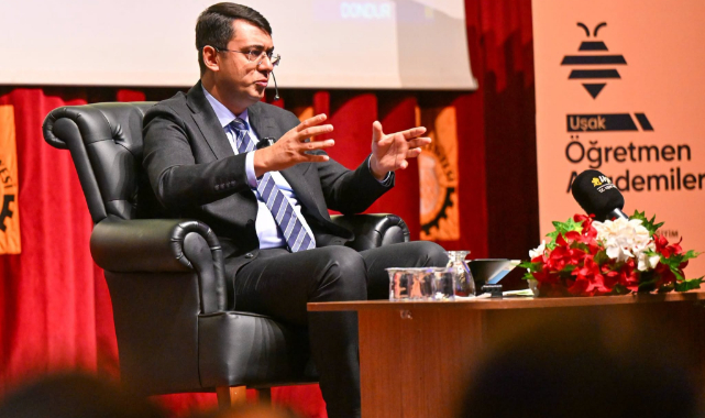 UŞAK ÖĞRETMEN AKADEMİLERİ’NDE 2026-2027 EĞİTİM YILI BAŞLADI