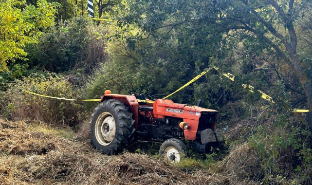 Uşak’ta traktör tarlaya devrildi: 1 ölü