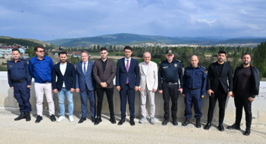 Uşak Valisi Dr. Serdar Kartal, Yüksek Hızlı Tren (YHT) hattı güzergâhında incelemelerde bulundu.