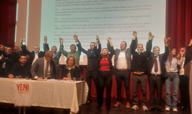 YENİ PARTİNİN YENİ YÖNETİMİ BELLİ OLDU..YENİ PARTİ UŞAK'TA İLK İL KONGRESİNİ GERÇEKLEŞTİRDİ