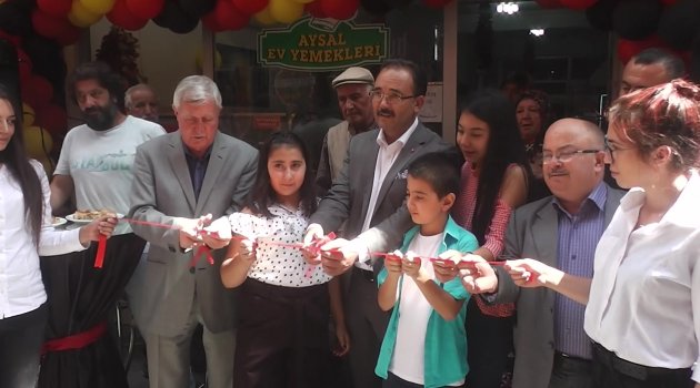 Aysal Ev Yemekleri Hizmete Girdi