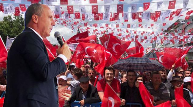 Cumhurbaşkanı Adayı İnce, Uşak'ta Yoğun Kalabalık Tarafından Karşılandı
