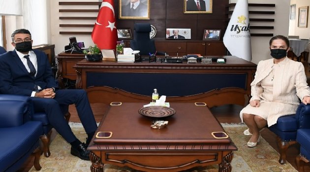 Kütahya Valisi Ali Çelik Vali Funda Kocabıyık'ı Ziyaret Etti.