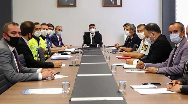Kütahya'da, İl Trafik Komisyonu Toplantısı Gerçekleşti