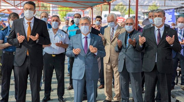 KÜTAHYA'DA KURBAN PAZARININ AÇILIŞI GERÇEKLEŞTİ