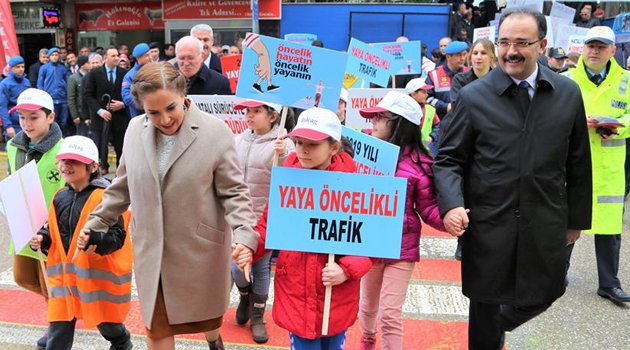 Öncelik Hayatın, Öncelik Yayanın