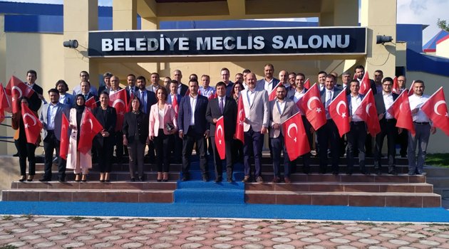 Uşak Belediye Meclisin'den Barış Pınarı Harekatına Destek!
