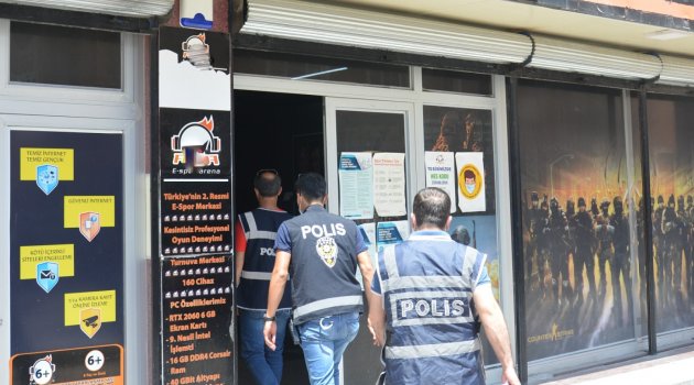 UŞAK'TA ARANAN 22 KİŞİ TUTUKLANDI.