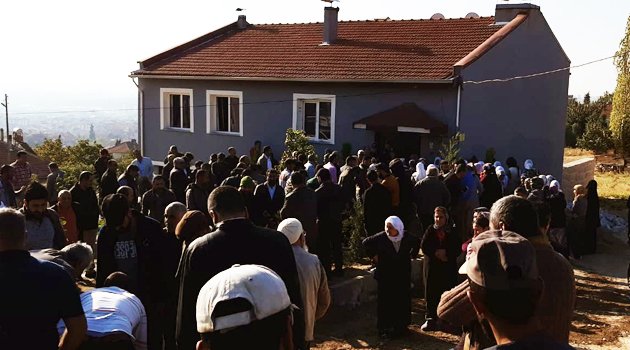 Uşak'ta, Aynı Evde 5 Kişi Öldü