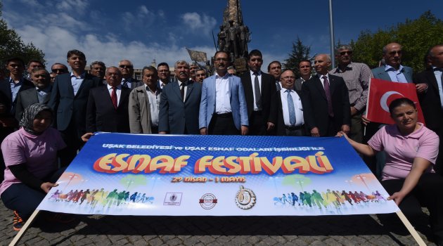 Uşak'ta Esnaf Festivali Görkemli Bir Açılışla Başladı