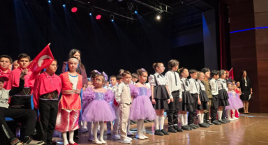 23 Nisan Ulusal Egemenlik ve Çocuk Bayramı Uşak'ta coşkuyla kutlandı
